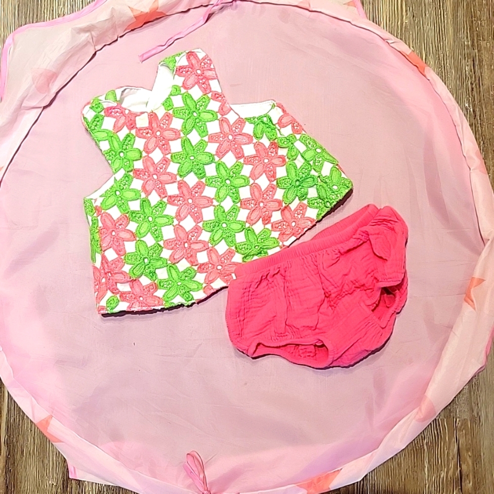 Baby clothes